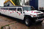 Baltas Hummer H2 limuzinas